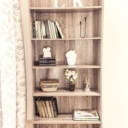 Mosaic Center Apartman *
